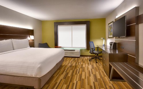 Holiday Inn Express El Paso I-10 East an IHG Hotel - image 29