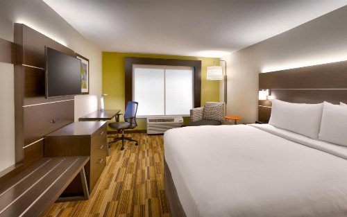 Holiday Inn Express El Paso I-10 East an IHG Hotel - image 32