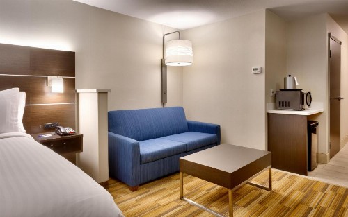 Holiday Inn Express El Paso I-10 East an IHG Hotel - image 35