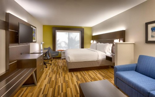 Holiday Inn Express El Paso I-10 East an IHG Hotel - image 38
