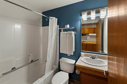 WoodSpring Suites El Paso - image 6