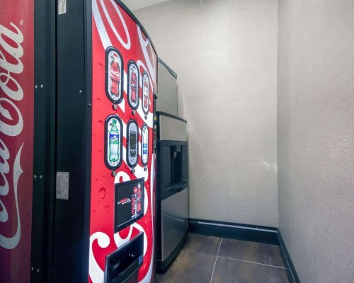 Comfort Inn & Suites I-10 Airport - image 35