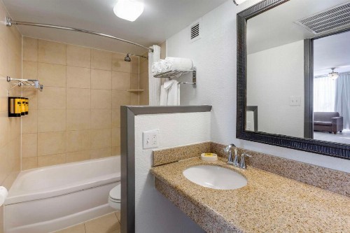 Best Western Plus El Paso Airport Hotel & Conference Center - image 16