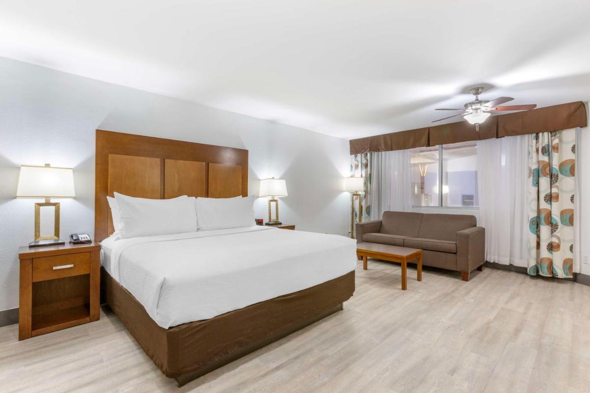 Best Western Plus El Paso Airport Hotel & Conference Center - image 7