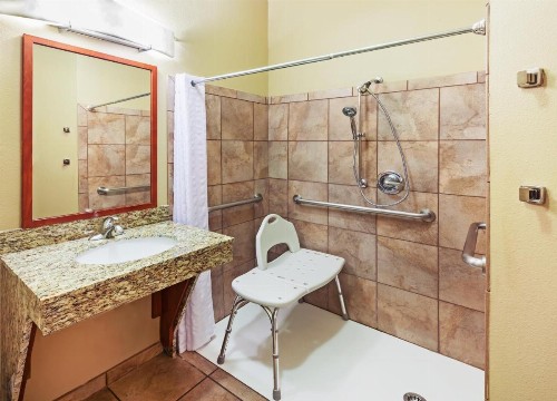 Candlewood Suites El Paso an IHG Hotel - image 18