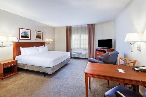 Candlewood Suites El Paso an IHG Hotel - image 19
