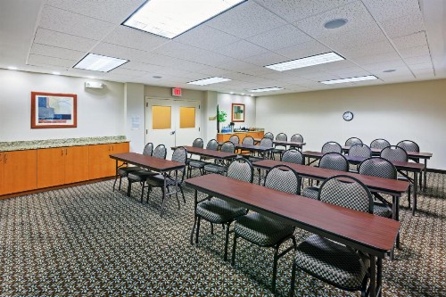 Candlewood Suites El Paso an IHG Hotel - image 24