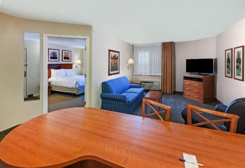 Candlewood Suites El Paso an IHG Hotel - image 28