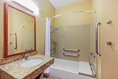 Candlewood Suites El Paso an IHG Hotel - image 38