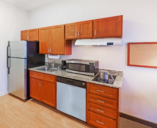 Candlewood Suites El Paso an IHG Hotel - image 39
