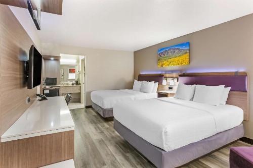 Best Western Sunland Park - image 14