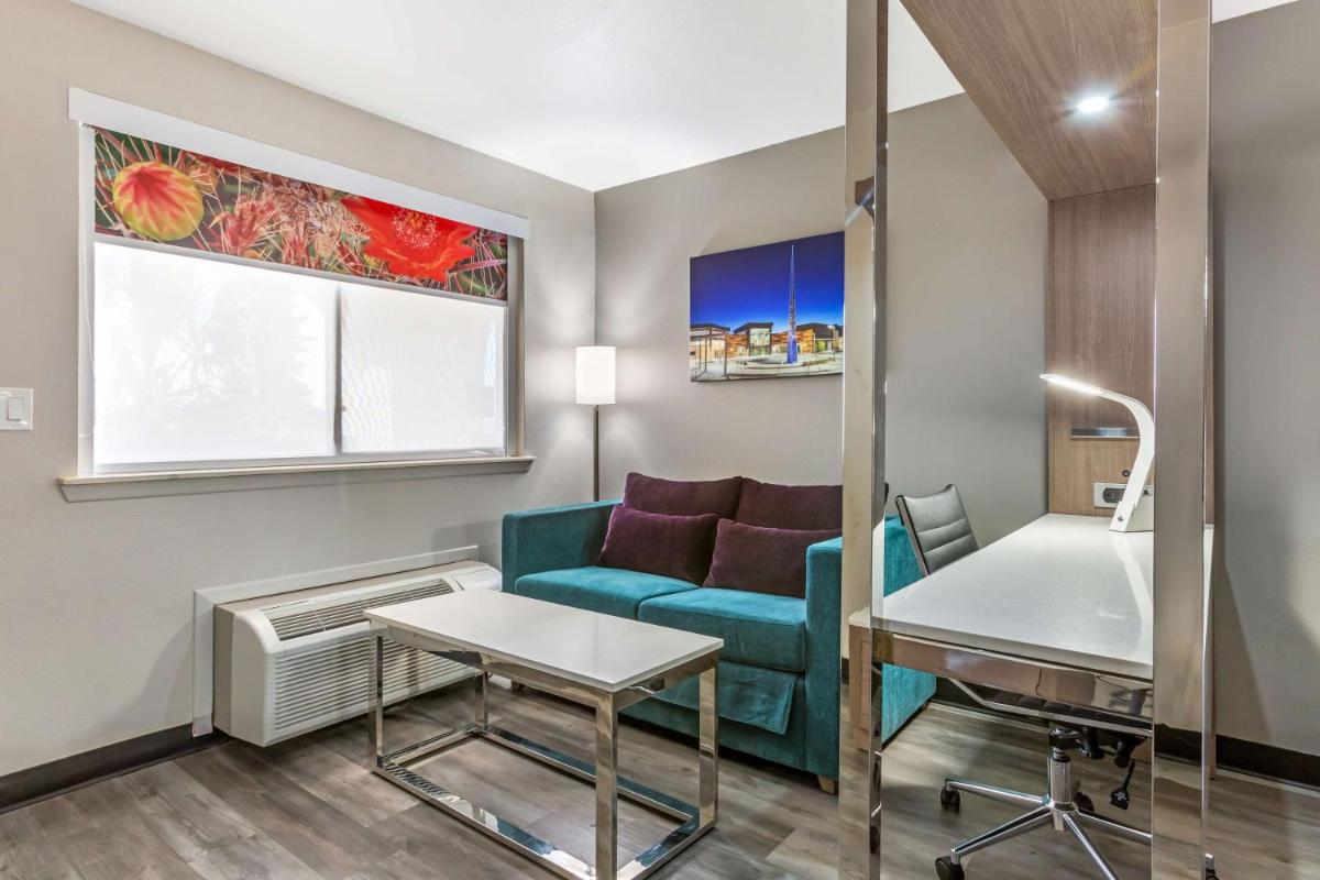 Best Western Sunland Park - image 6