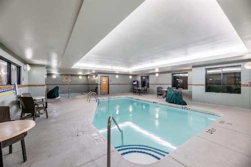 Comfort Suites El Paso West - image 2