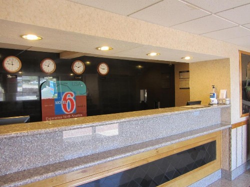 Motel 6-El Paso TX - West - image 2