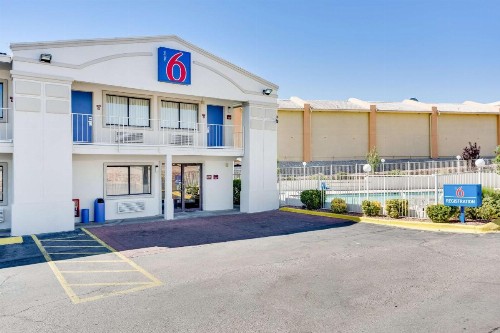 Motel 6-El Paso TX - West - image 3