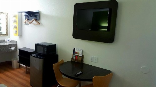 Motel 6-El Paso TX - West - image 37