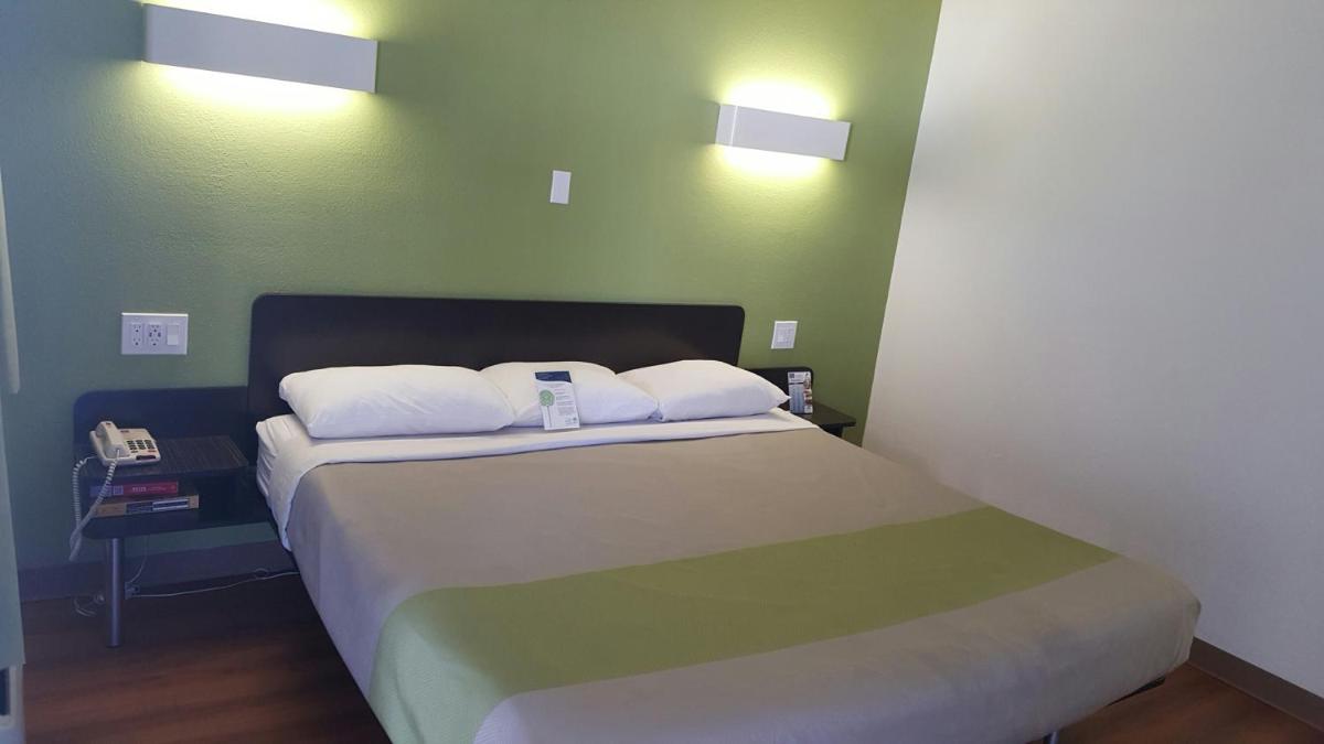 Motel 6-El Paso TX - West - image 6