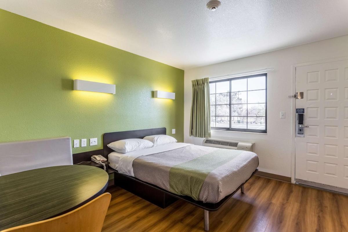 Motel 6-El Paso TX - East - image 5