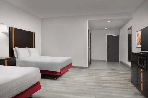 Hampton Inn & Suites El Paso/East - image 32