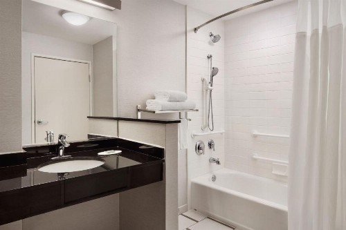 Fairfield Inn & Suites by Marriott El Paso Airport - image 33