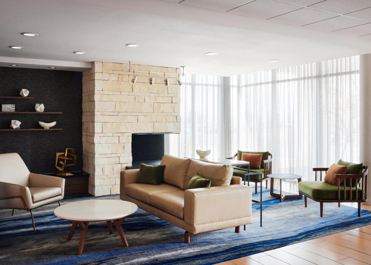 Fairfield Inn & Suites by Marriott El Paso Airport - image 5