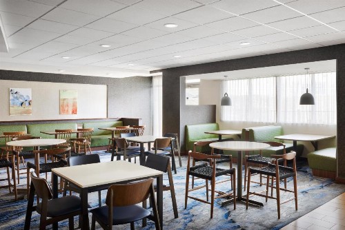 Fairfield Inn & Suites by Marriott El Paso Airport - image 6