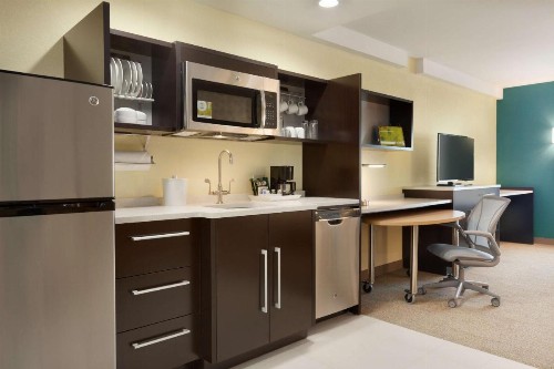 Home2 Suites By Hilton El Paso Airport - image 11