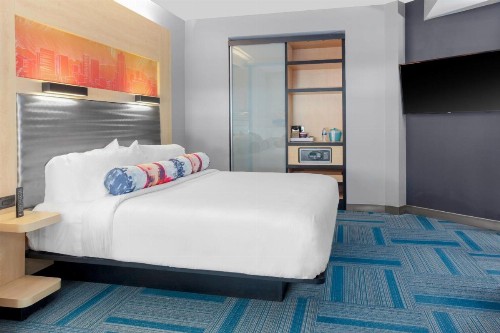 Aloft El Paso Downtown - image 4