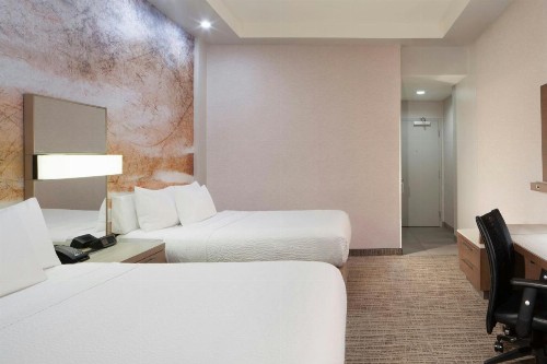 Courtyard By Marriott El Paso Downtown/Convention Center - image 2