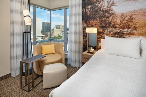 Courtyard By Marriott El Paso Downtown/Convention Center - image 8