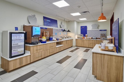 Holiday Inn Express & Suites El Paso East-Loop 375 an IHG Hotel - image 40