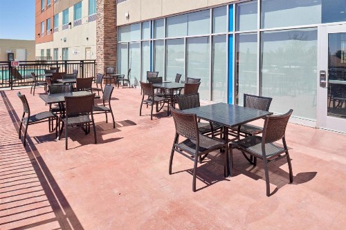 Holiday Inn Express & Suites El Paso East-Loop 375 an IHG Hotel - image 7