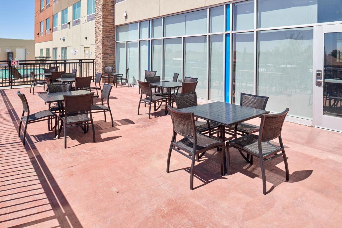 Holiday Inn Express & Suites El Paso East-Loop 375 an IHG Hotel - image 7