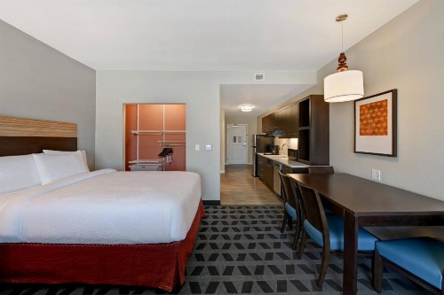 TownePlace Suites by Marriott El Paso East/I-10 - image 6