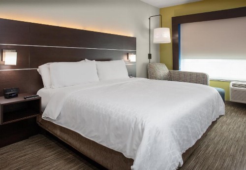 Holiday Inn Express & Suites - El Paso North an IHG Hotel - image 8