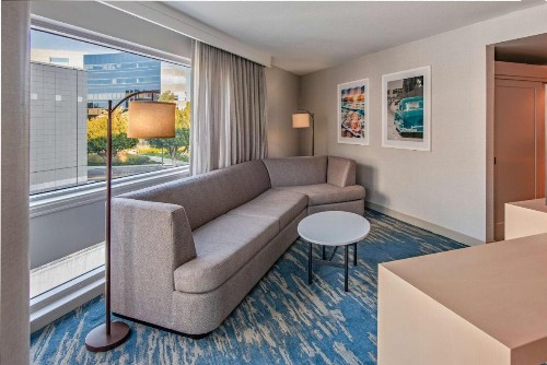 DoubleTree by Hilton LAX - El Segundo - image 31