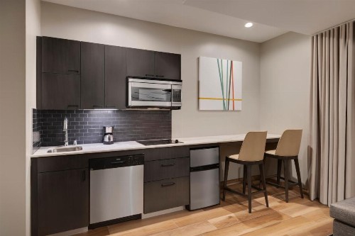 Hyatt House LAX - image 24
