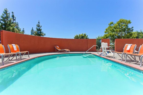 Holiday Inn Express Elk Grove West I-5 an IHG Hotel - image 14