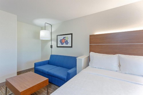 Holiday Inn Express Elk Grove West I-5 an IHG Hotel - image 21