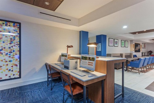 Holiday Inn Express Elk Grove West I-5 an IHG Hotel - image 24