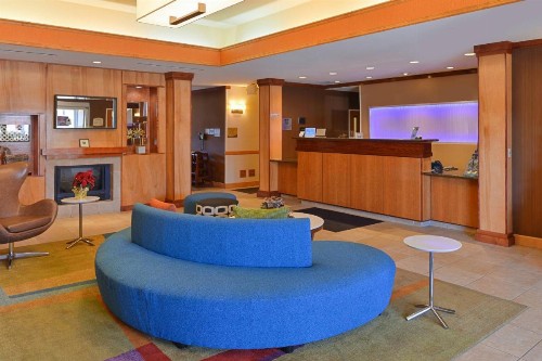 Fairfield Inn and Suites by Marriott Elk Grove - image 20
