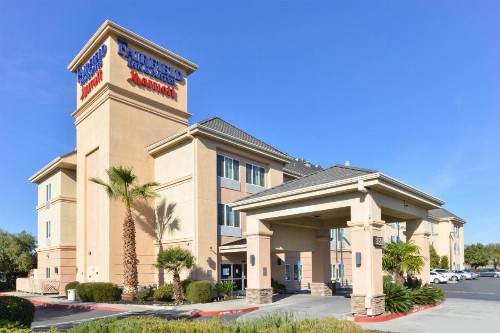 Fairfield Inn and Suites by Marriott Elk Grove - image 23