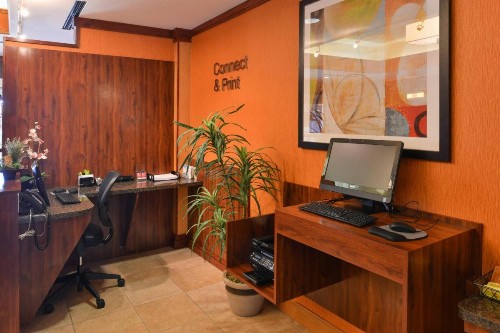Fairfield Inn and Suites by Marriott Elk Grove - image 42
