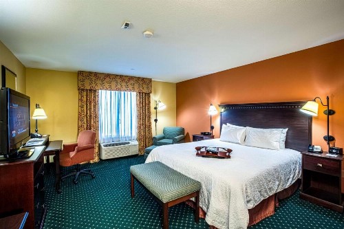 Hampton Inn & Suites Sacramento-Elk Grove Laguna I-5 - image 12