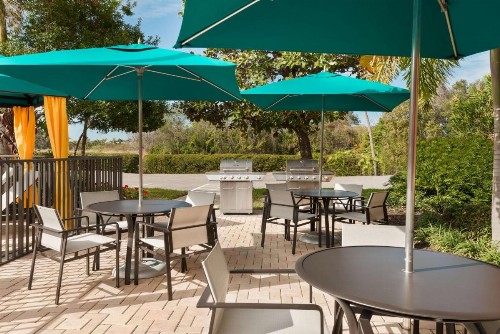 Hampton Inn Ellenton/Bradenton - image 33