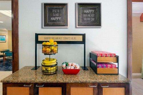 Hampton Inn Ellenton/Bradenton - image 39