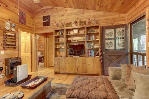 River Ranch - image 12