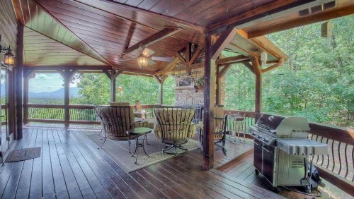 Endless View Lodge by Escape to Blue Ridge - image 12