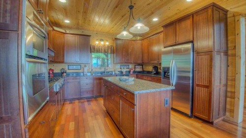Endless View Lodge by Escape to Blue Ridge - image 13