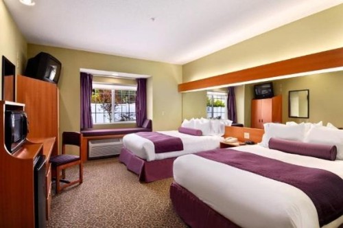 Stay Beyond Inn & Suites - image 4